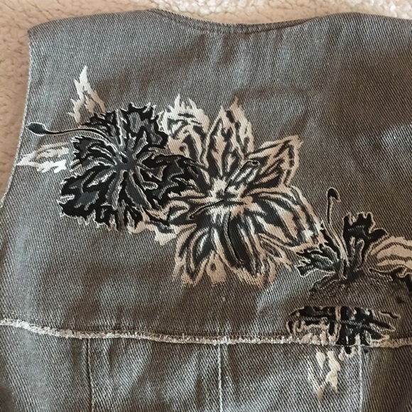 Flower top - Picture 4 of 4